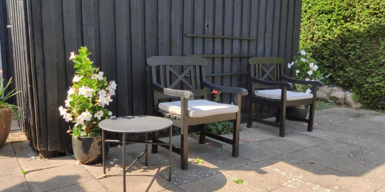Easy Living Bed And Breakfast Græsted Exterior foto